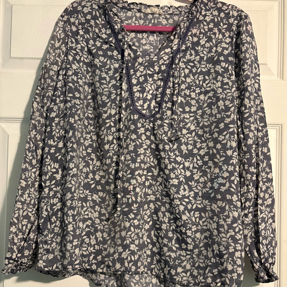 Women's Navy Floral V-Neck Tie Blouse